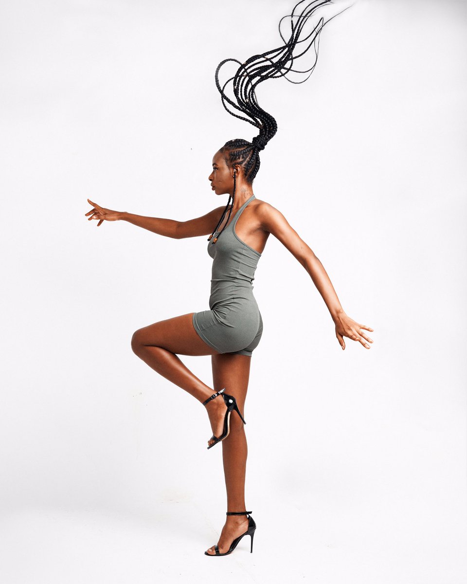 You get in life what you have courage to ask for . 

#model #modelling #modeling #modelingagency