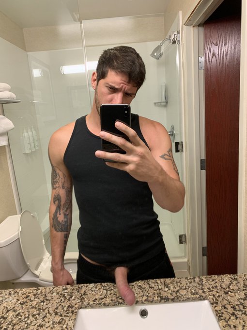 xxxtyroderick