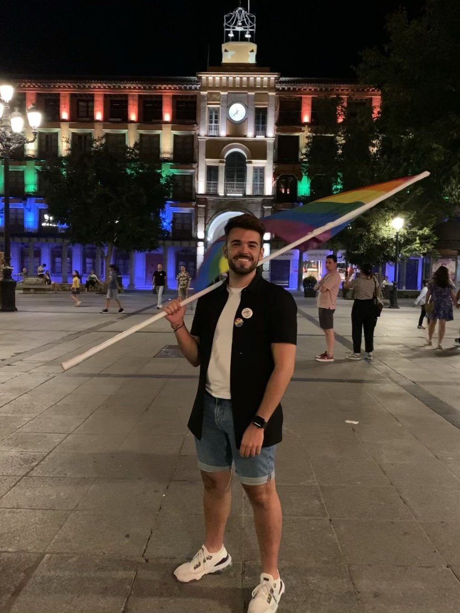_daniMP_'s tweet image. Orgullo, orgullo y mil veces ORGULLO ✊🏳️‍🌈