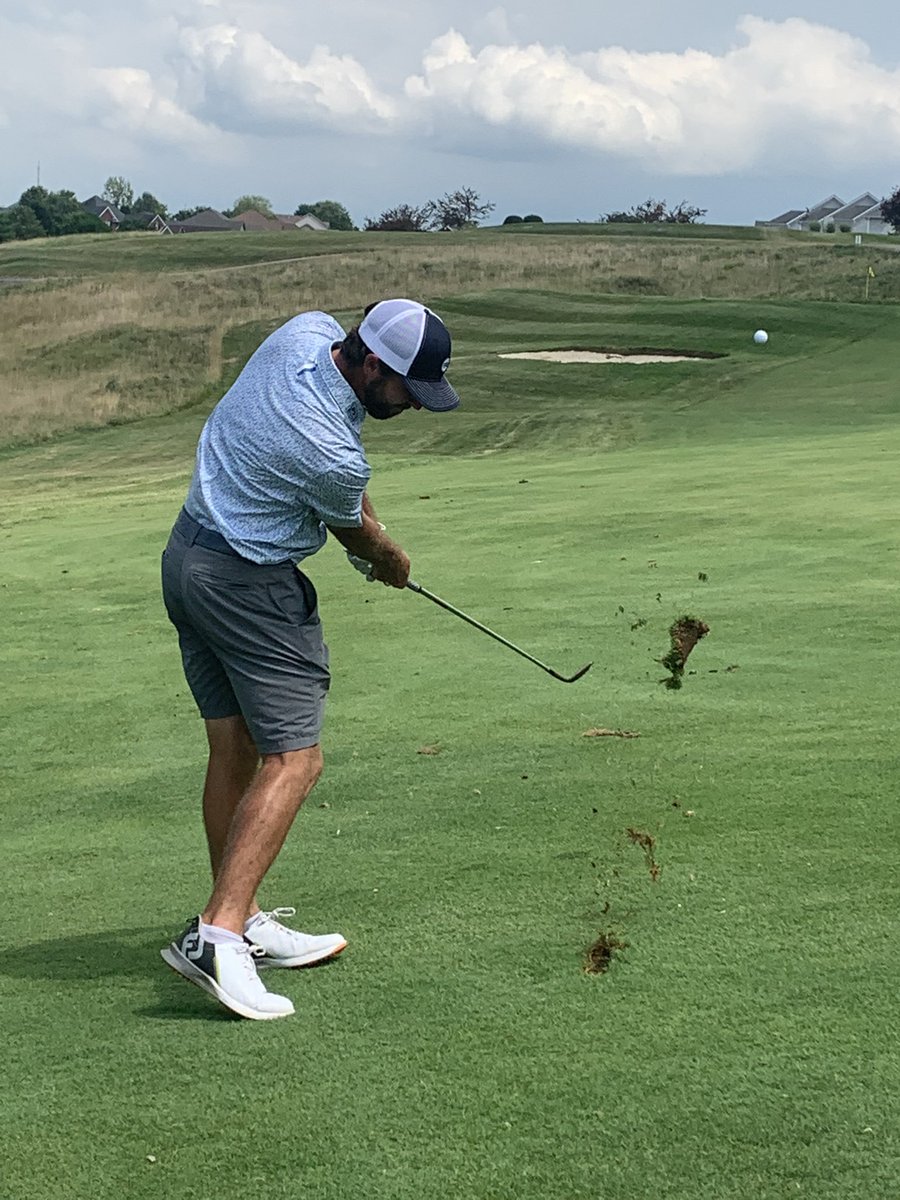 ECremeens1366's tweet image. Absolute best time playing @BullGolfCourse with @@Eli_ChasingScr and aspiring tour pro #BlakeKennedy! Such an enjoyable day with great company. Blake might have helped both me and Eli out with our game! I managed a few pics of Blake on #18. @chasingscratch0 #LGLG