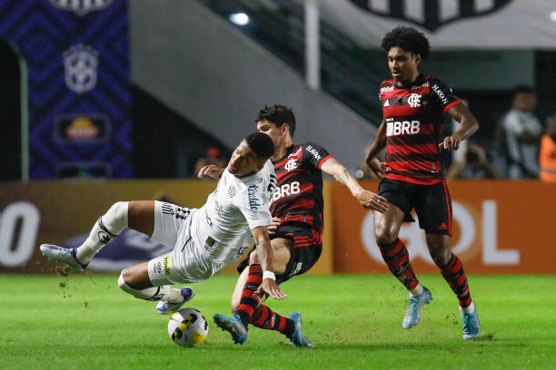 Melhores momentos: Santos 1x2 Flamengo | 15º rodada do Brasileirão 2022