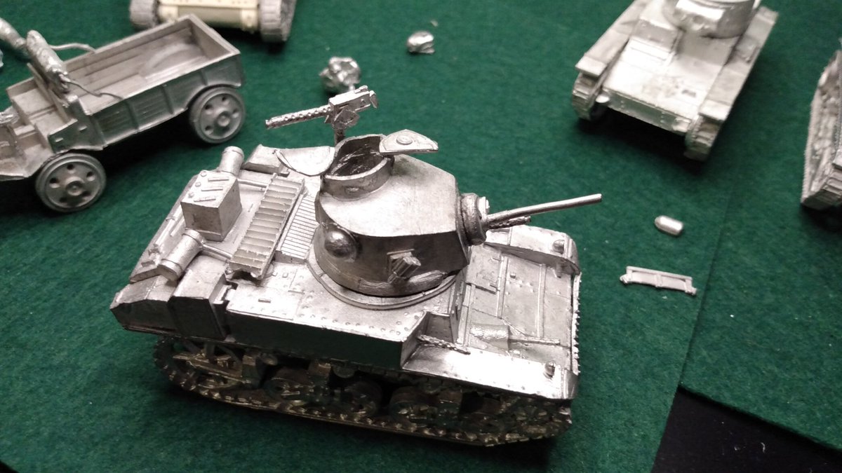 MiniMiliChannel's tweet photo. Got all the parts on it... M2A3 M2A4 M3 https://t.co/FlsXtdOcBU