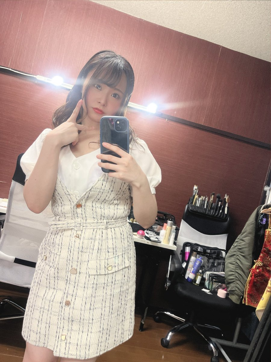 LIGHT東京本社@AVプロダクション on Twitter: "RT @nakayama_fumika: おはようございます😌"