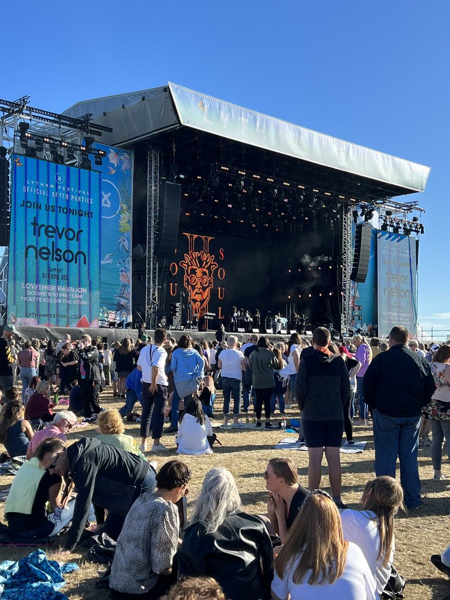 JadeBWilliams's tweet photo. @Soul2SoulUK @TheRealTBOZ @officialchilli @nilerodgers Thank you for one of my best nights ever at @LythamFestival 
I was too far away for you to see but I sang and danced along to every word. My parents brought me up on Soul II Soul and Nile Rodgers. I brought myself up on TLC. https://t.co/hxq2ULj4PP
