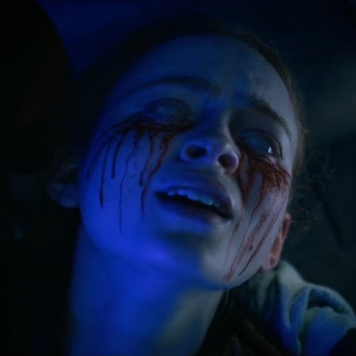 86BABYEM's tweet photo. "No puedo sentir nada ni ver nada" una parte de mi murió en ese capítulo #StrangerThings https://t.co/vKLPRVtIpV