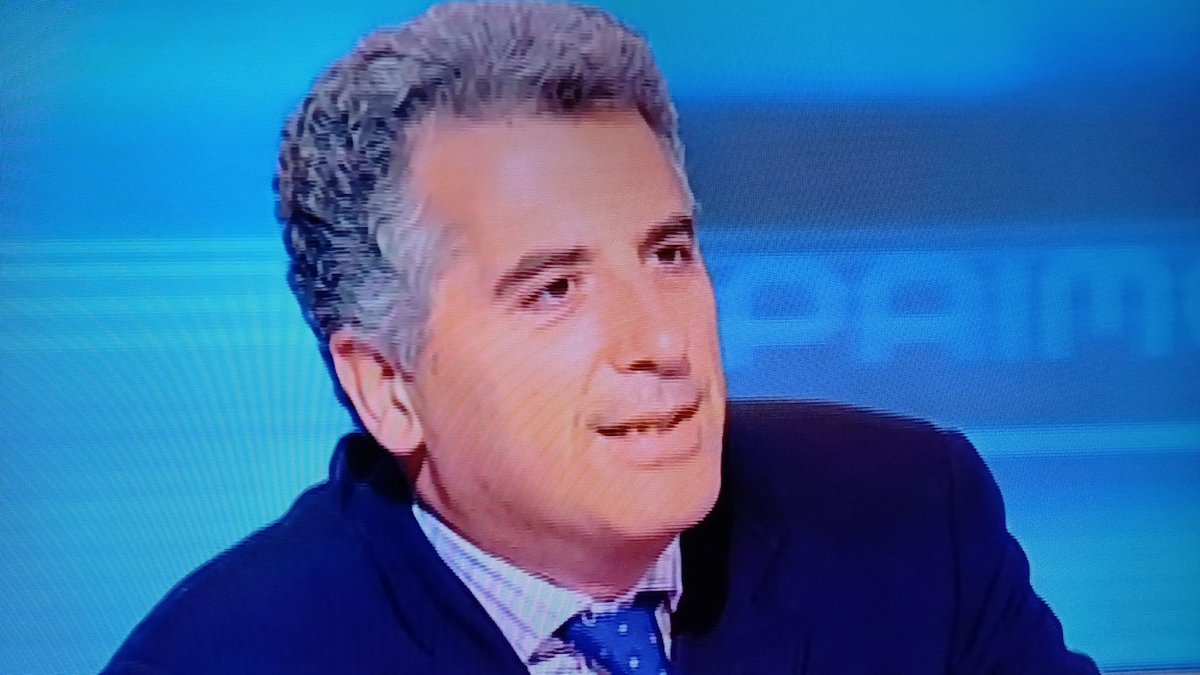 SilvanaDenicolo's tweet photo. R(egh) Mix Vol. II, a cura di Fulvio Baglivi. Enrico #Ghezzi e una carrellata di #Blob, "marmellata rancida"
(definizione di Sandro #Curzi 🔝)
@BlobRai3 #Rai3 https://t.co/j4g1OqvP3u