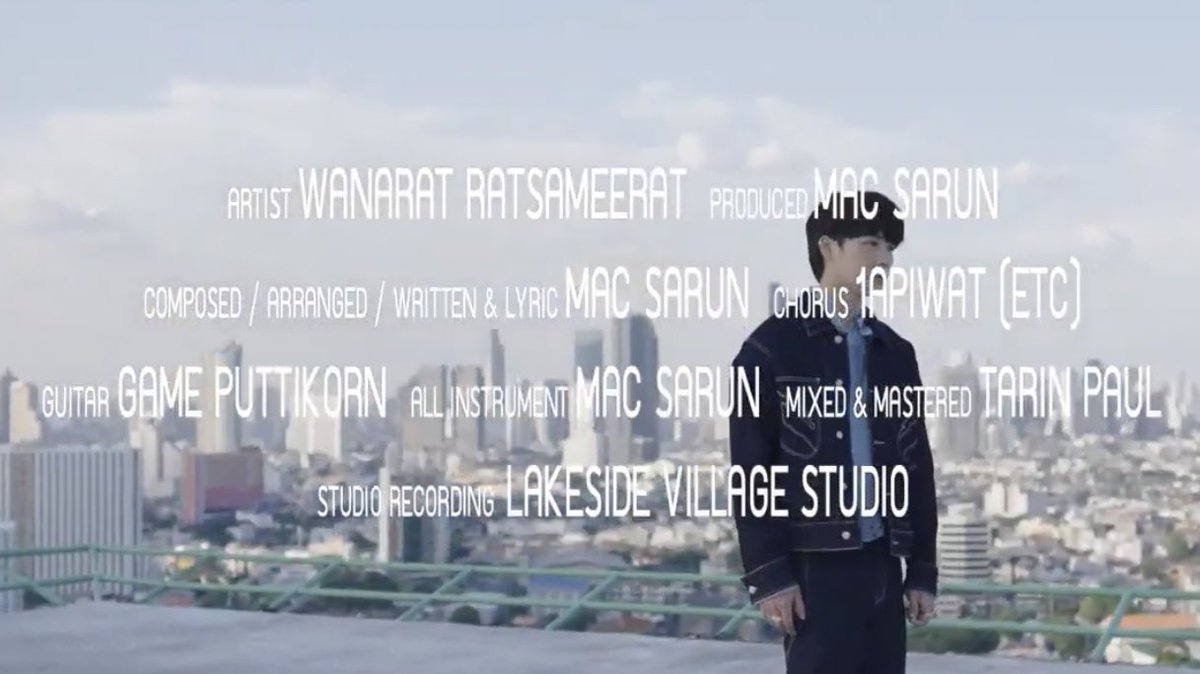 buoyant_9894's tweet photo. อหหหหหหห เพลงคุณภาพบอกเลยเครดิตแต่ละคน พี่หนึ่ง etc ร้องคอรัสให้อ่ะเองงงงง พี่หนึ่งอ่ะพี่หนึ่งงงงงง แล้วพี่แม็คโปรดิวคุณภาพพพพพพ #MVแค่ของเลียนแบบ https://t.co/AesxXleres