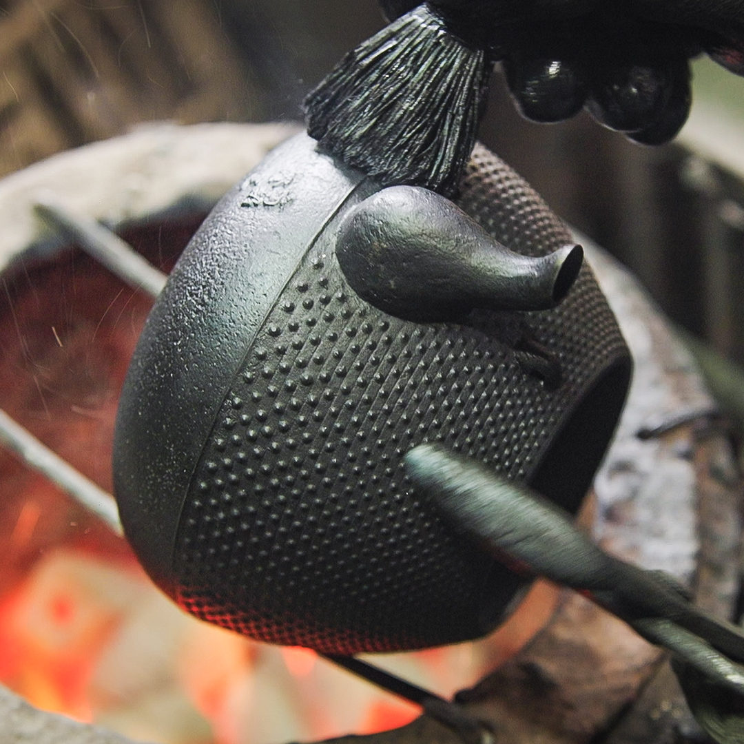 Business Insider on Twitter "Why Japanese iron kettles are so