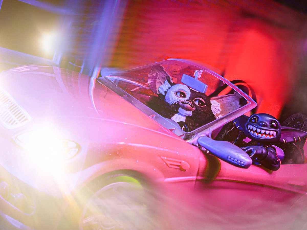 toyetic40s's tweet photo. JOYRIDE #Plunderlings #Gremlins #CaptainAsh #Gizmo #NecaToys #ACTIONFIGURES #ActionFigurePhotography #toyphotography #BarbieCar #ToyPic_Community @toypic_tweets @NECA_TOYS @plunderlings @Mattel https://t.co/14yMEqIYSP