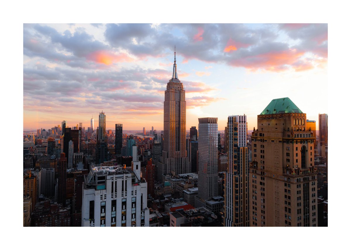 mynamesjefff's tweet image. Good Night!