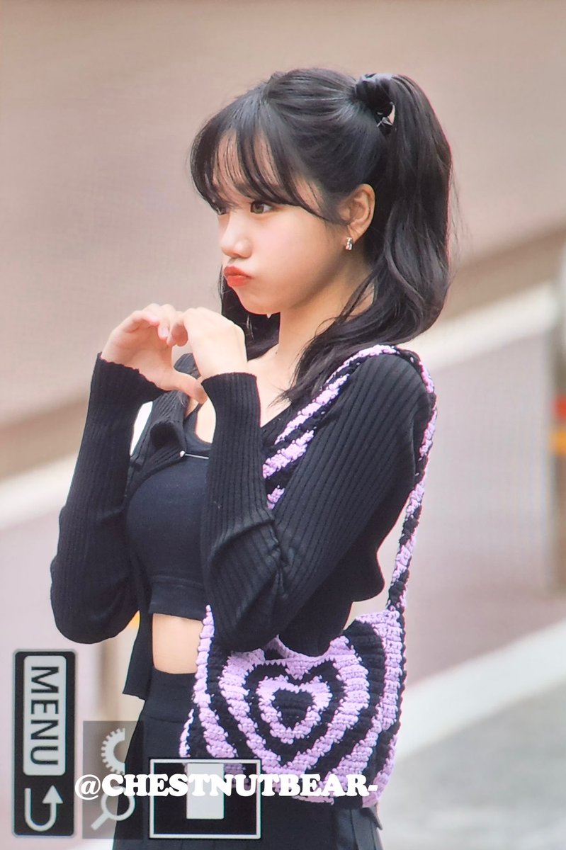 hourly jo yuri (@hourlyuri) on Twitter photo 