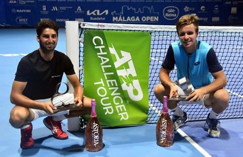 Not_Esportivas's tweet photo. ATP Challenger!
Parabéns aos duplistas campeões, o turco @AltugCelikbilek (🇹🇷) e o cazaque Dmitry Popko (🇰🇿) que conquistaram o @ATPChallenger de Màlaga na Espanha.
#ATPChallenger #tennis #Màlaga #eltenishallegadoparaquedarse #AltugCelikbilek #DmitryPopko https://t.co/S8vyfGUhz7