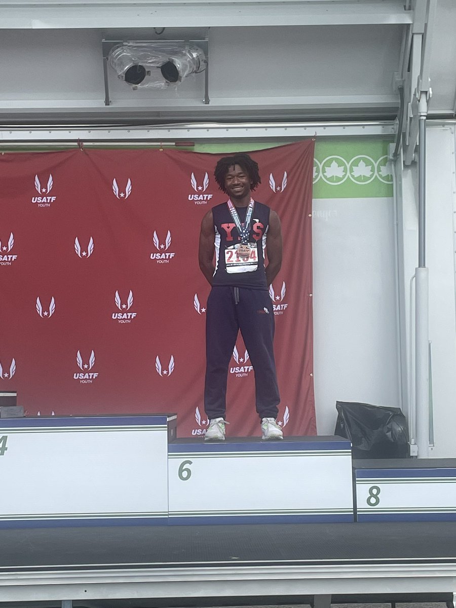 MrTouba's tweet photo. Great days at the track. Hard work pays off. Keep working. #USATFFuturestars https://t.co/ljEL6Rh6x4