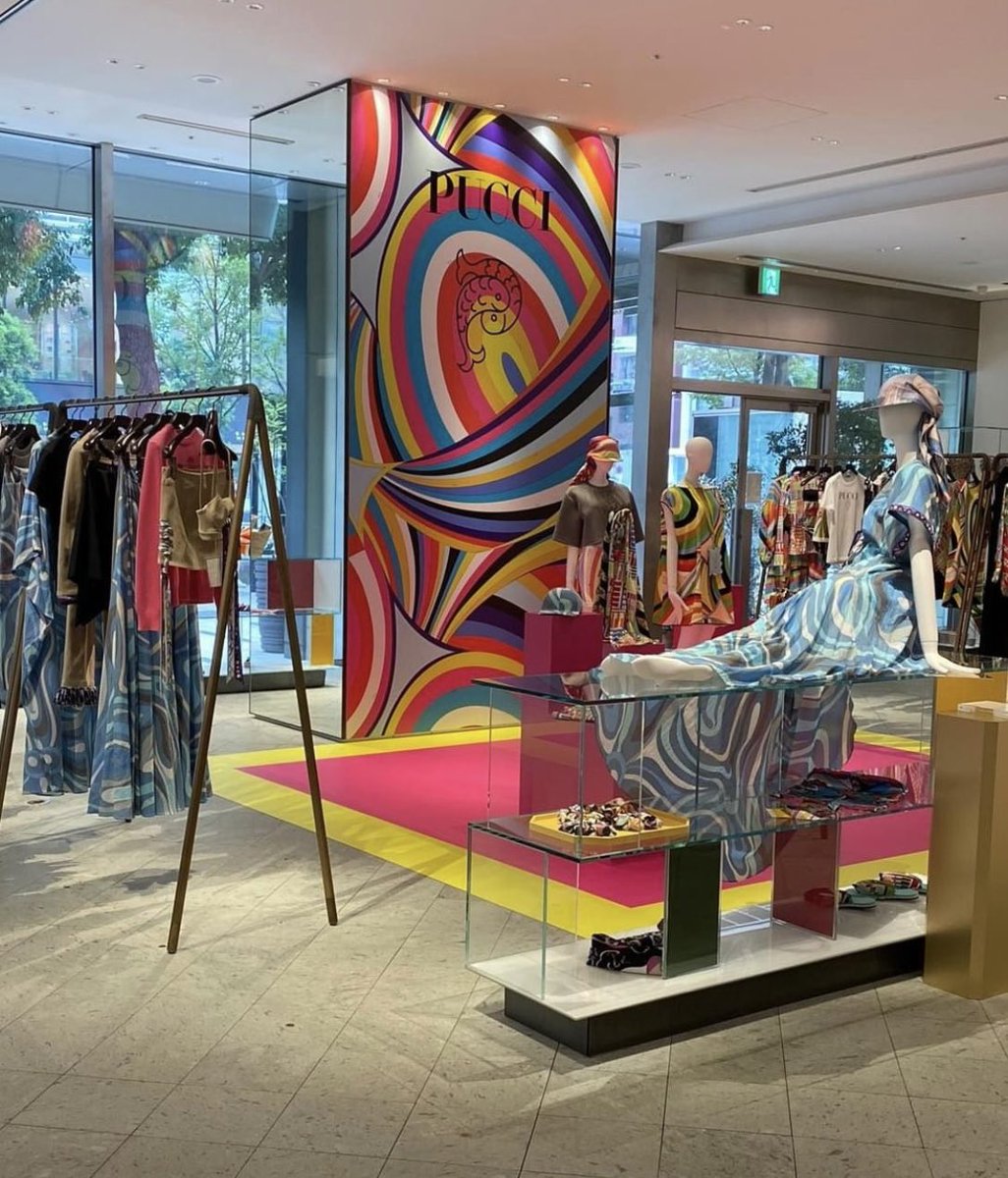 ConsultantAsia's tweet photo. Pucci at Barneys New York 
Tokyo Midtown 
*
#pucci #emiliopucci #camillemiceli #barneysnewyork #tokyomidtown #puccicollection #tokyo #japan #fashionconsultantasia #fashion #fashionstyle #lifestyle #fashiontrends #luxury #luxurylifestyle #fashioninspo https://t.co/3LOdfMuMXl