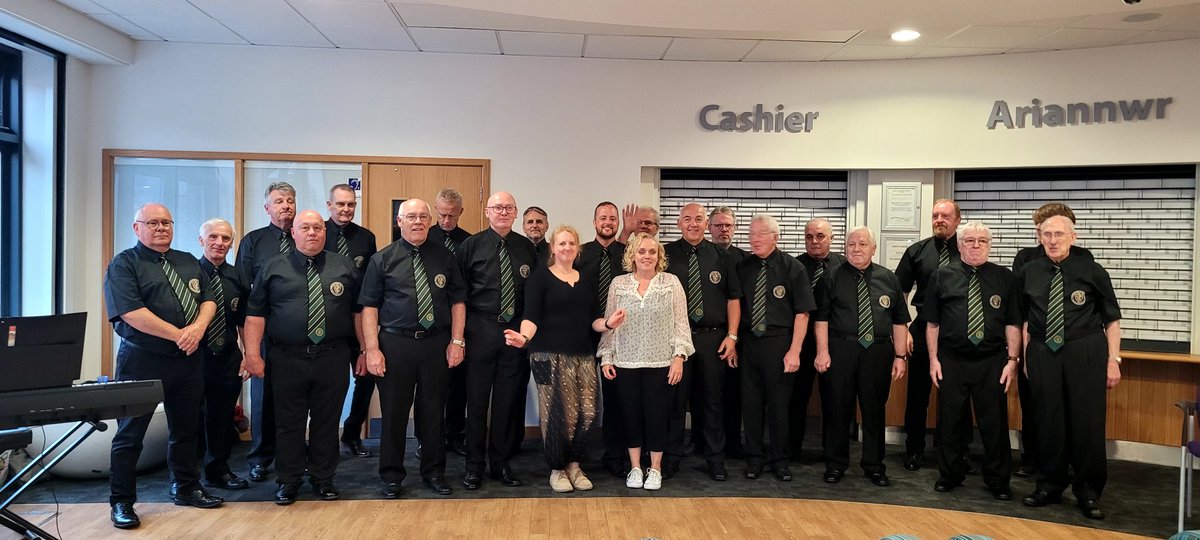 CaerphillyMVC's tweet photo. It was fantastic sing so local @CaerphillyLib back on the 25th June this year, excellent sound from the boys and it'll be our pleasure to return to the library. https://t.co/ABey9C6vyf