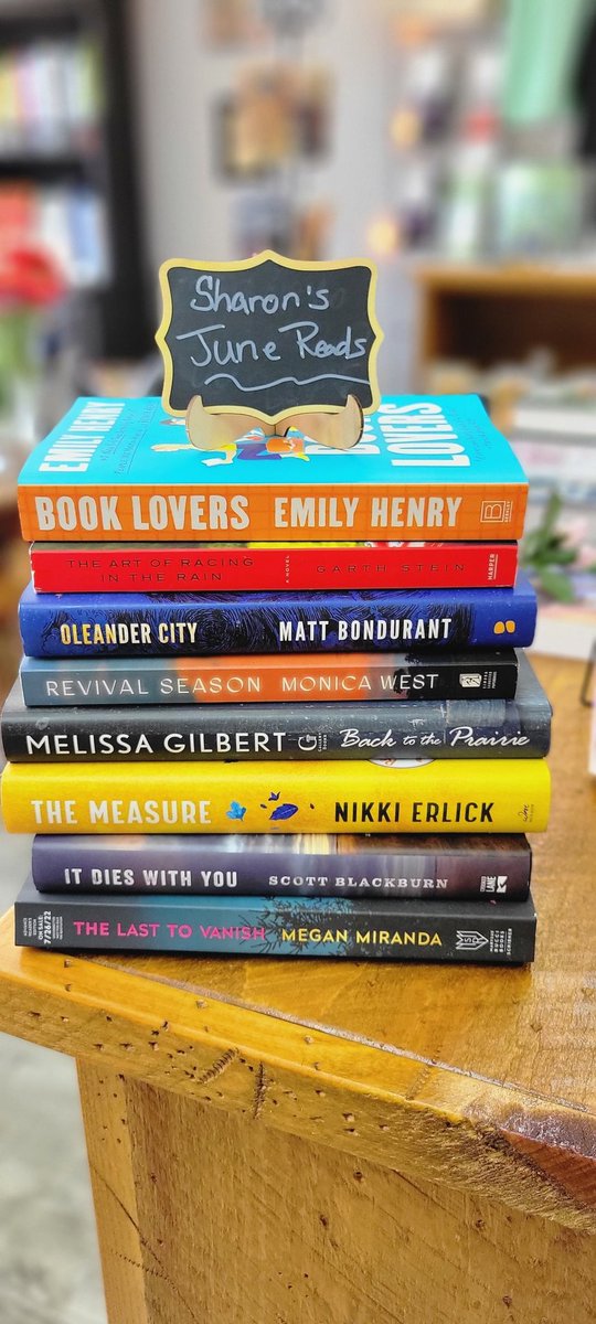 bookboundbooks's tweet photo. June wrap-up! What about you?.#readers #BookTwitter #booklover #bookstoreowner #indiebookstore https://t.co/l2PAVtXgXF