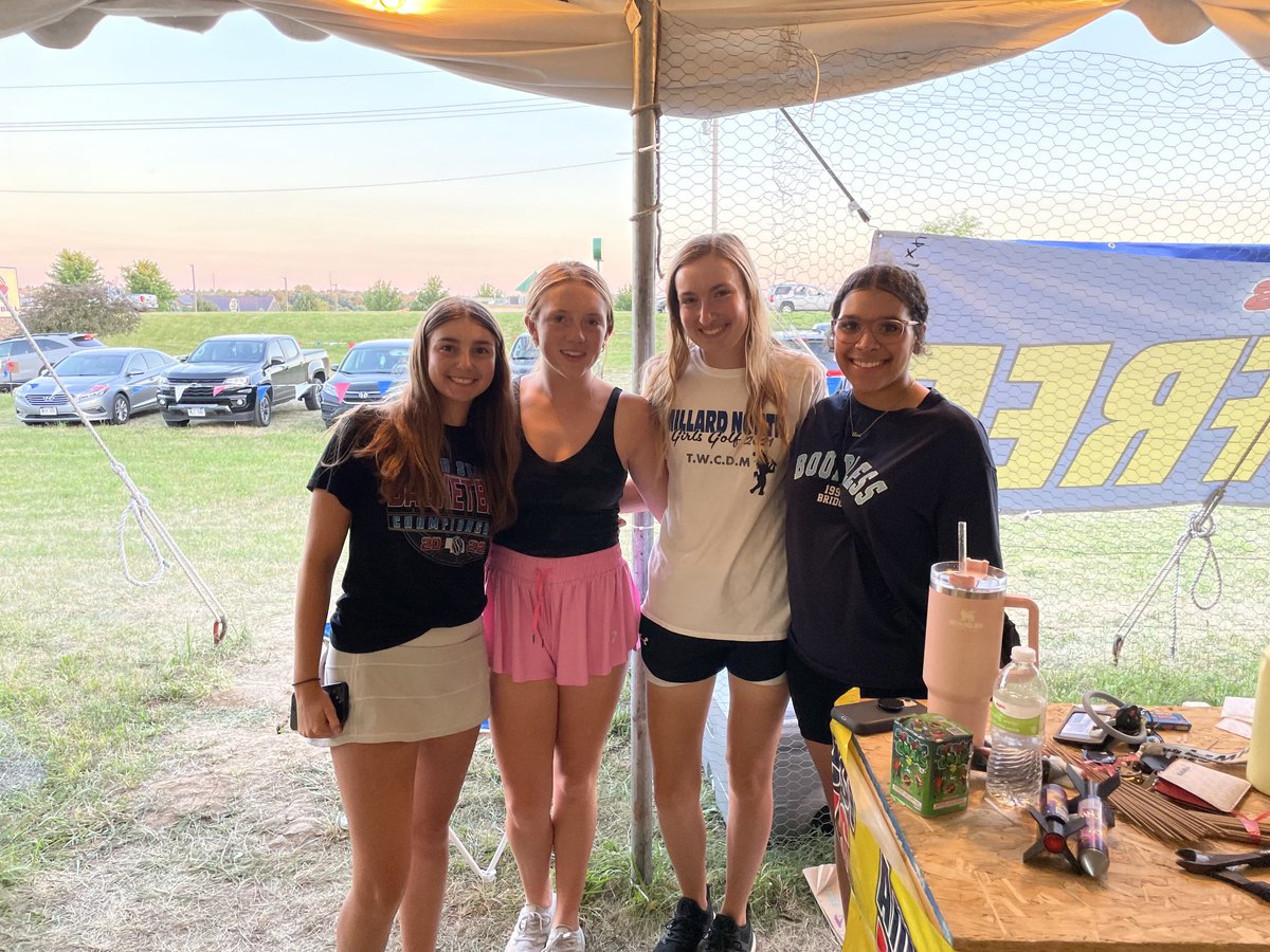 MNHS Activities tweet media