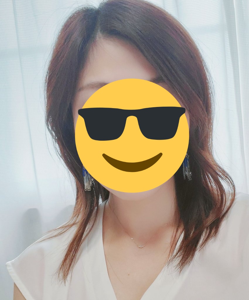 tarachanpunch's tweet photo. ズホさん(@catme525389)に作っていただいた素敵なピアスが届きました！夏につけたいピアス！と私のわがままなオーダーにも応じて下さりありがとうございます😍

素敵なおまけ＋お手紙つき💗手書きのお手紙って嬉しいですよね😌✨
今日は青色の可愛いビーズピアスをつけておでかけ行ってきます！ https://t.co/912xtT2IZh