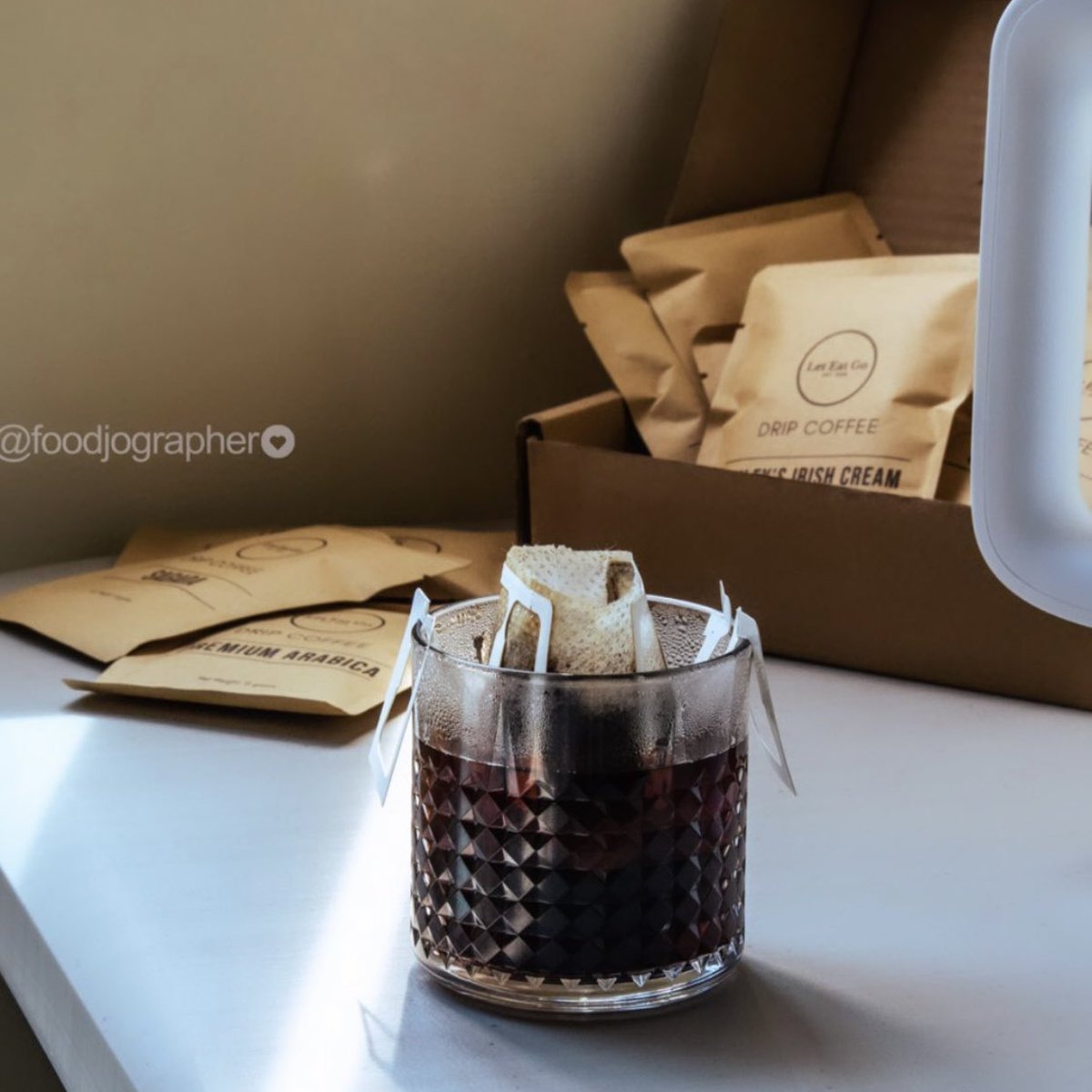 leteatgoph's tweet photo. “Bangon na! Ginawan na kita ng kape! 😚.” - @foodjographer
#LetEatGoFeatures
#BrewedGoodies #DripCoffee
#LetEatGo
🛒: https://t.co/OqxwBNPGGw https://t.co/6cOnKnxQ3g