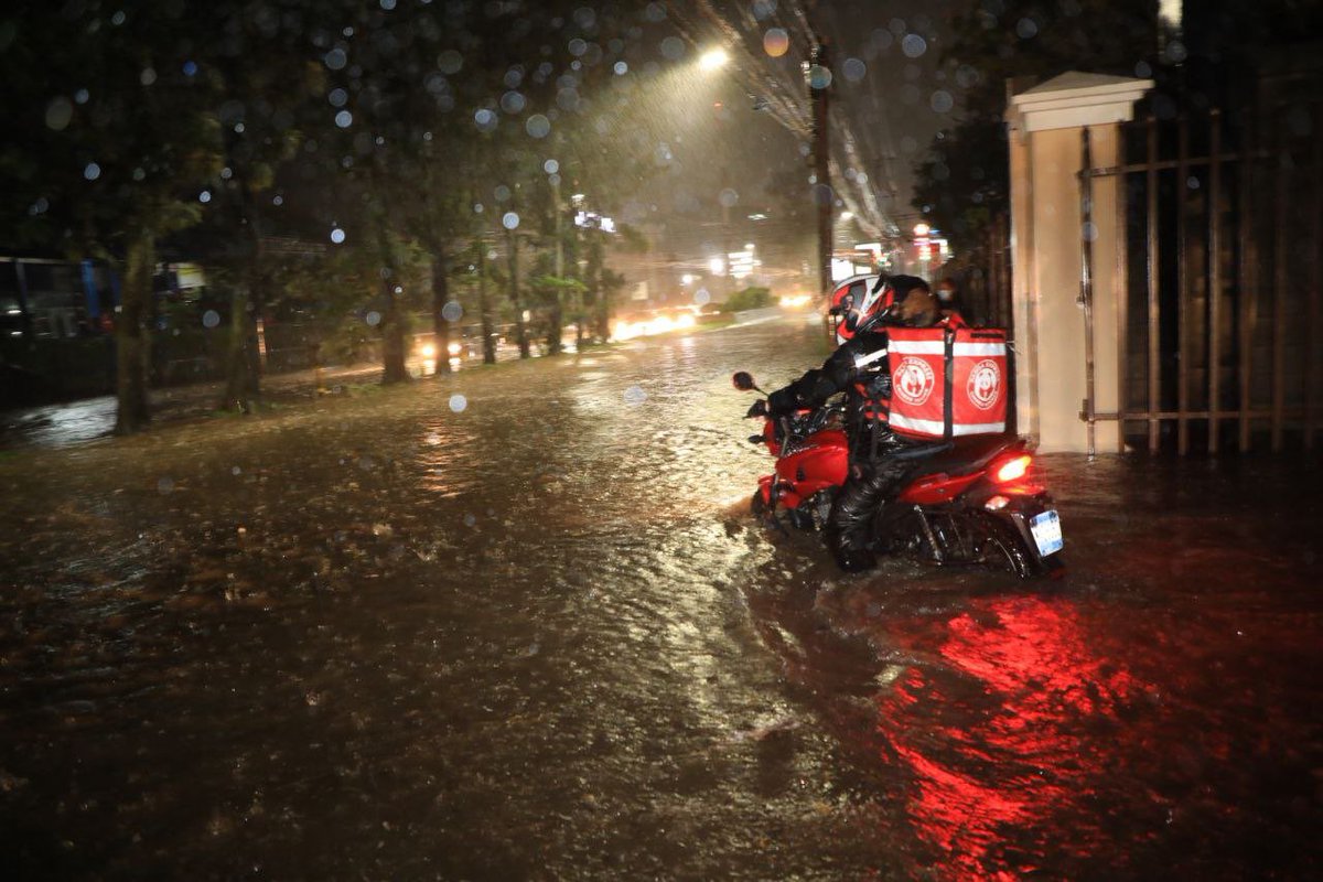 Marcela Pineda 🇸🇻 tweet media