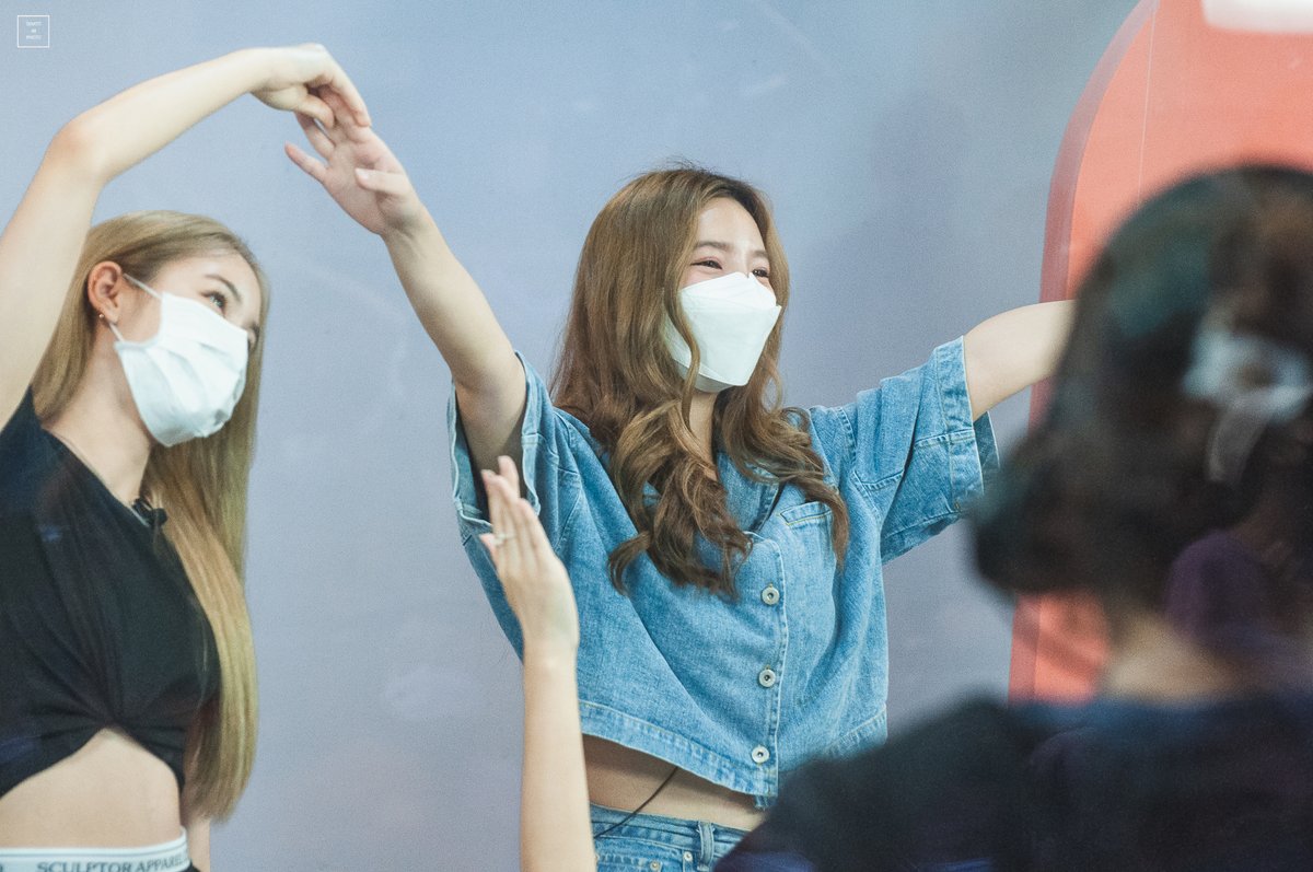 tamtit_gallery's tweet photo. เอ้า 3 4 55555+ โพสต์แรกของทวีตจร้า 

#OrnBNK48 #BNK48 #MoveOrn #Tamtit8Photo https://t.co/S490P8Fk66