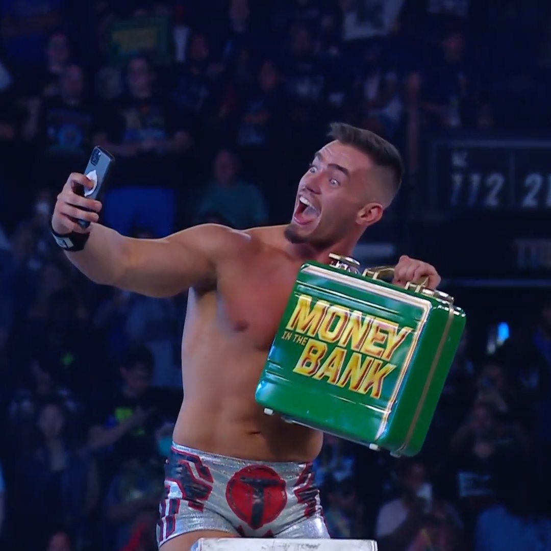 WWE Money in the Bank 2022: Men’s MITB Ladder Match Crowned 1