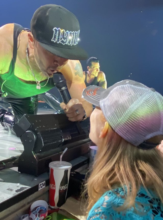 Kelly P 🧡 tweet media