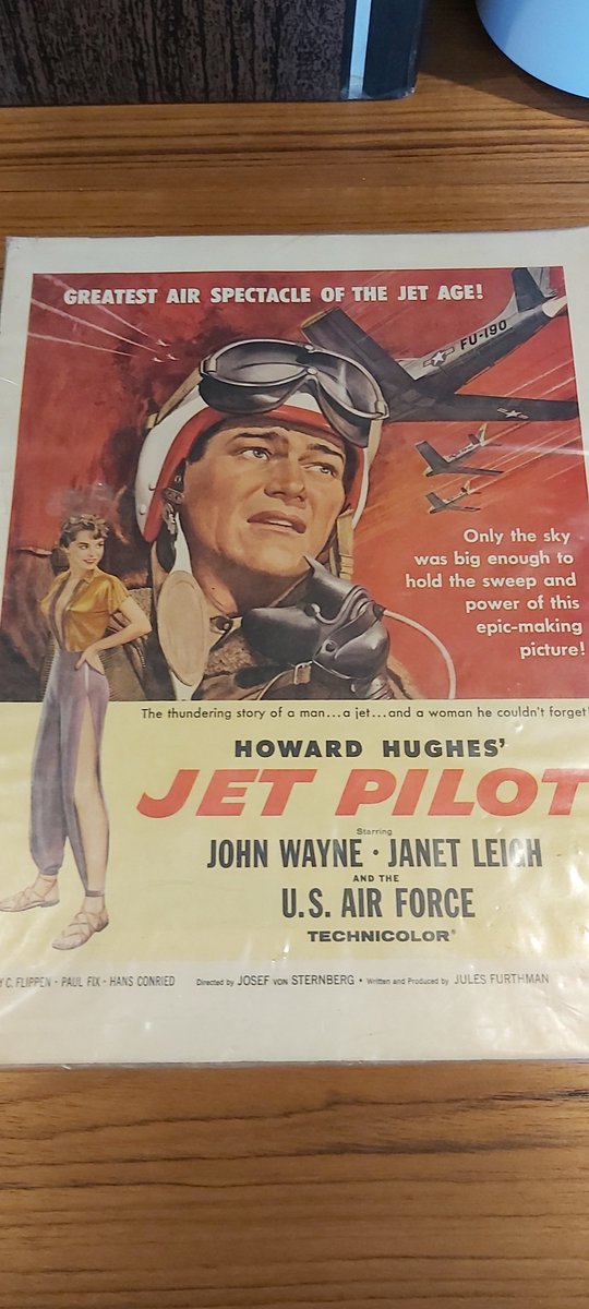 VisitorsChoice's tweet photo. Hey check out our Summer Collectible Auction this Monday, July 4th. from 4-7pm.  
https://t.co/iXFRgzxehw https://t.co/0g6P4esRI8