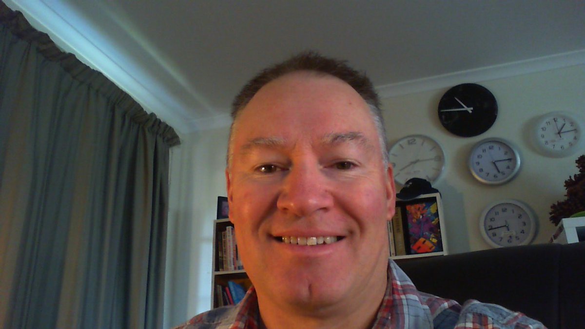 NICE TO MEET YOU
Strangers can change your life. Venture out of your comfort zone today and make a goal to meet and interact with five strangers for at least five minutes. Ask questions, listen and embrace unexpected conversation.
#success