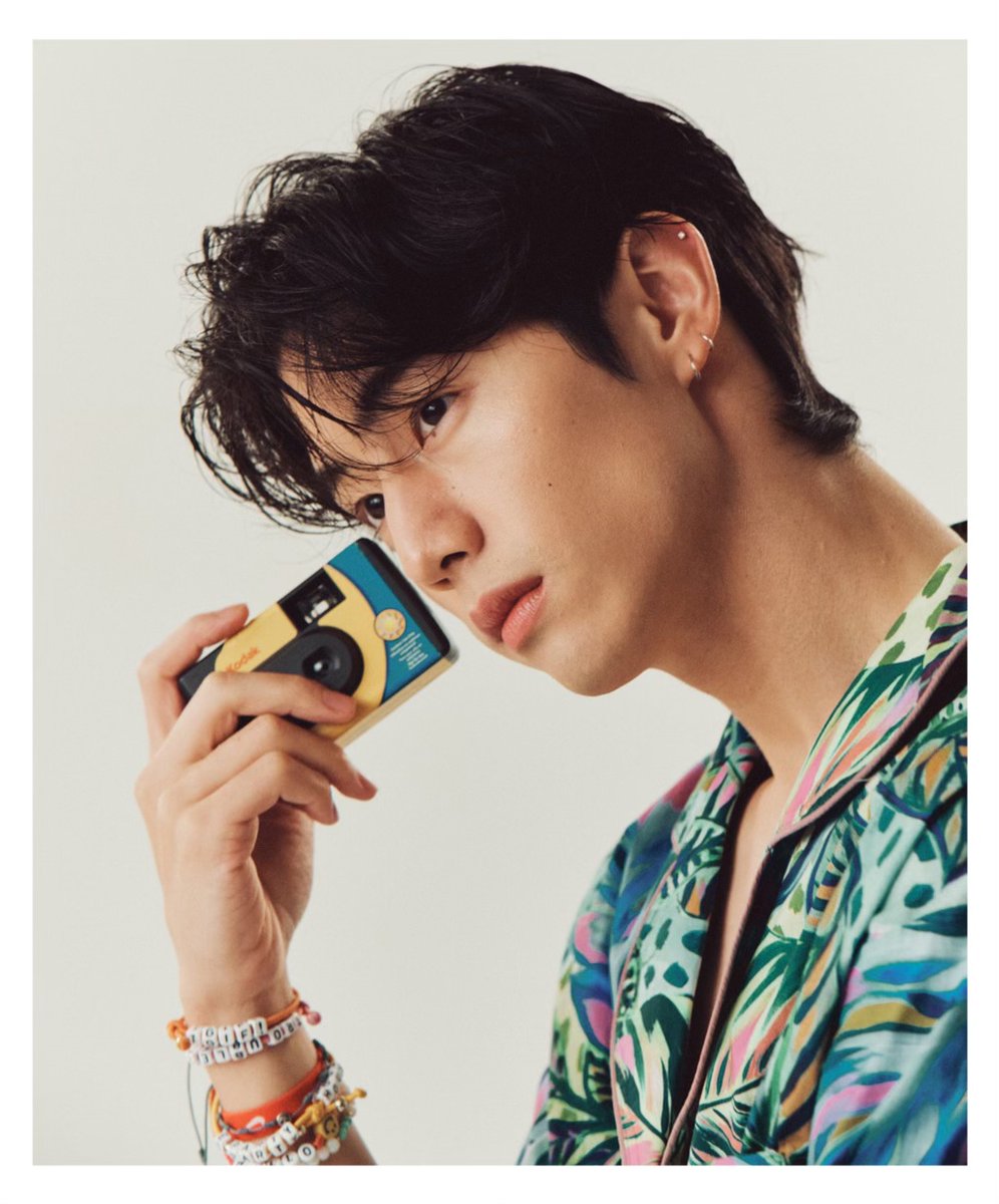 DNAmngmnt's tweet photo. [🎞] Singles Korea June 2022 B cuts 

B cuts are the Best cuts!

#MarkTuan #Mark
#마크 #段宜恩
@marktuan @singlesmania https://t.co/G1m2bnMt0R