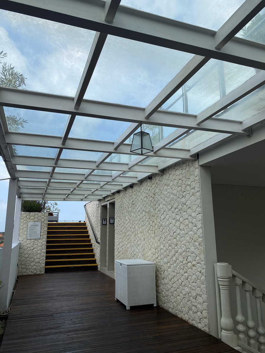 Ternyata udah 2 tahun gada libur2 club, libur 1/2 hari aja entrnya kerja lagi🤓 tapi i suka 🤓