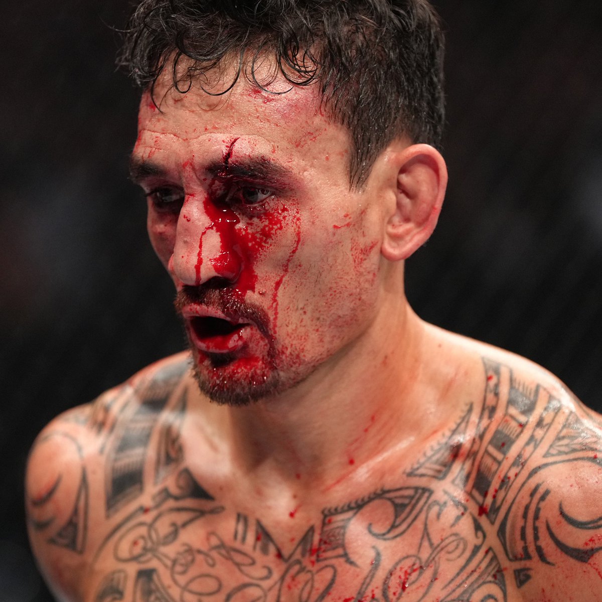 ufc's tweet photo. That cut 😳 #UFC276 https://t.co/NnANb0IGqU