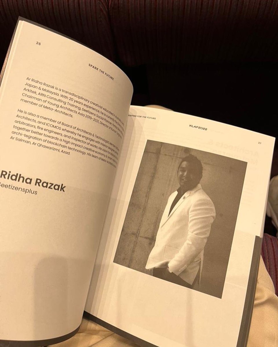 RidhaRaz tweet media