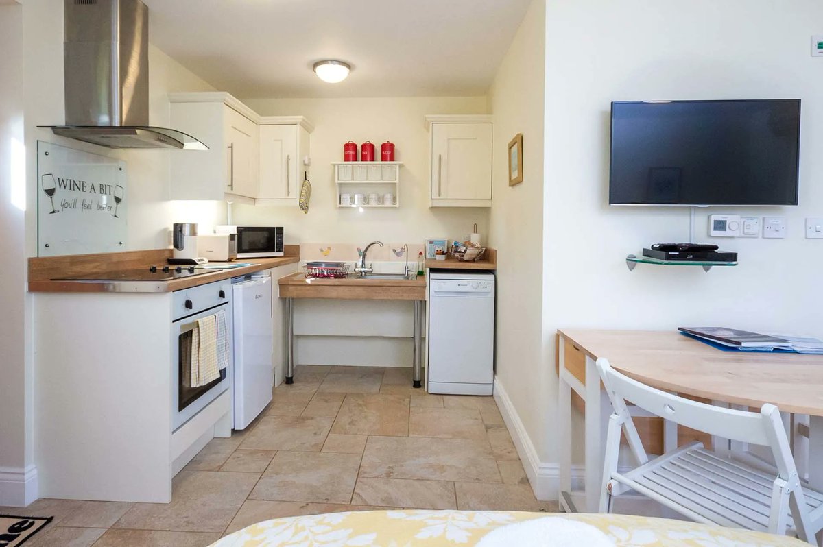 Handiscover tweet media