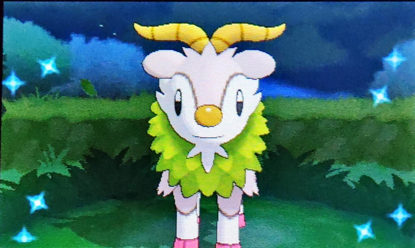 あるめい ひがん ポケモンxyのポケトレでメェークルの色違いっ 金色のツノが神々しい T Co 7xqd5j6oxp Twitter