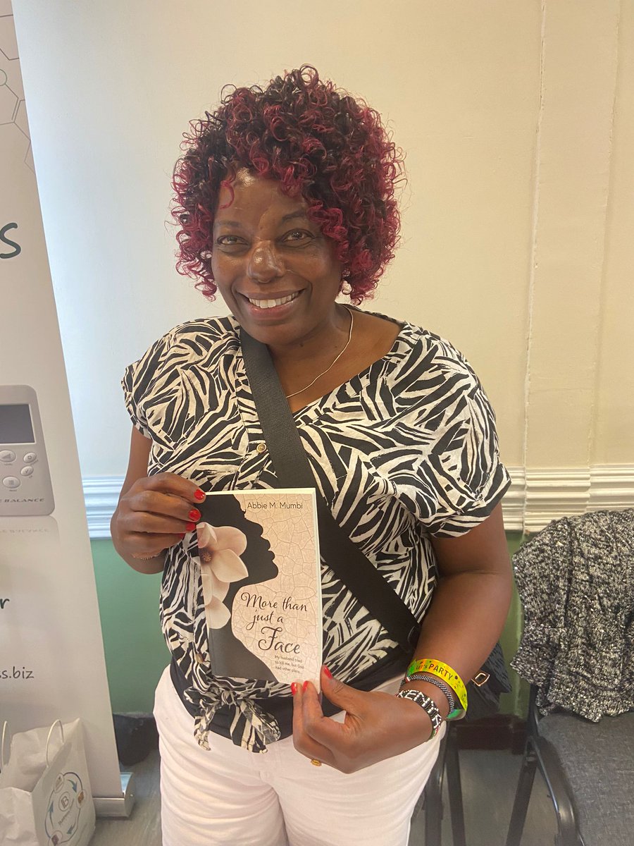 QPCOBEDFORD's tweet image. Wonderful afternoon spent with the Kenyan community #loveBedford , good food, stalls and company 😀We met Abbie M. Mumbi which came to talk about her book 'More than a face' about #DomesticAbuse  Well done to the team who organise this event! #CommunityEngagement  #Kenya