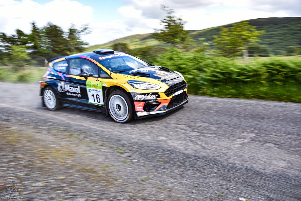 sky photography tweet media