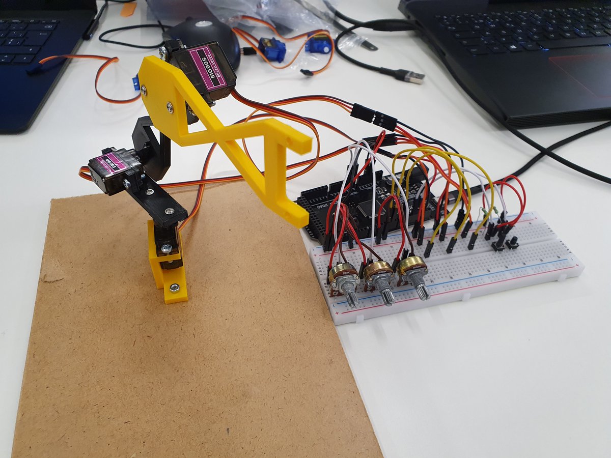 FabLab Zug tweet media