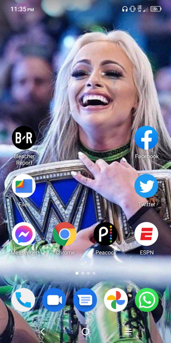 DJALL_REDDY's tweet photo. Now she was too focused to wish me happy birthday yesterday and now I know why !!!!! #MITB @YaOnlyLivvOnce #PhoneLockScreen #AndNew https://t.co/8Y6Ap3WxZK