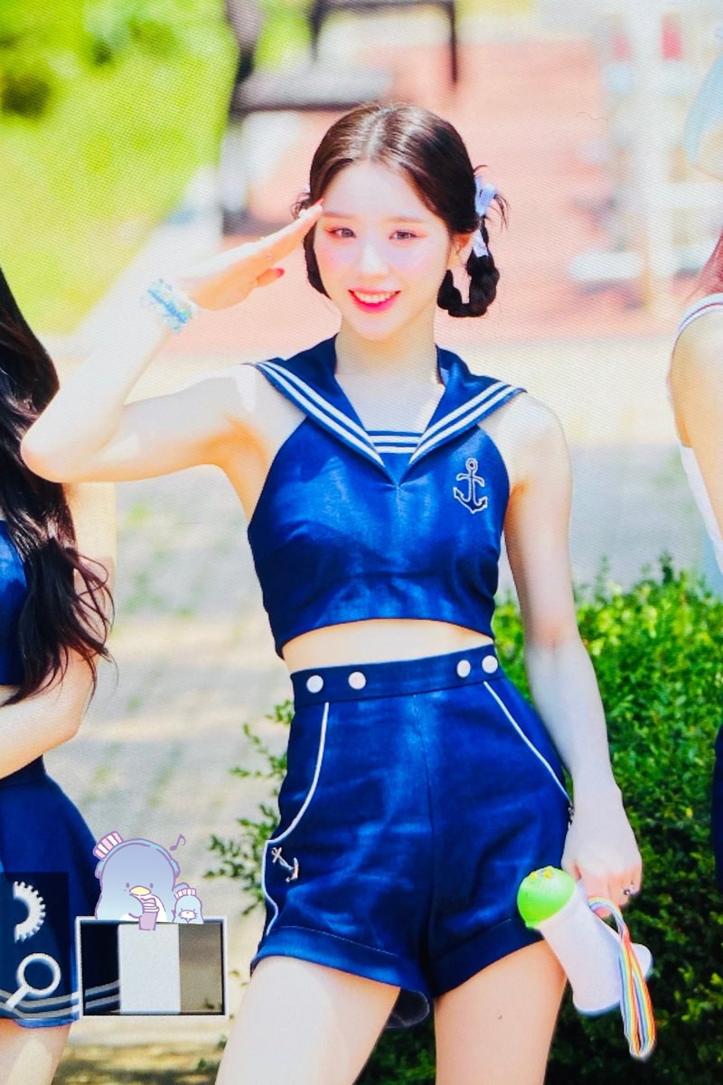 Dear_My_Chuu's tweet image. 220703 프리뷰

#이달의소녀 #LOONA #희진 #HeeJin 
@loonatheworld