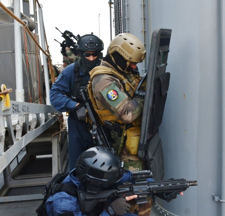 Archives ゲーム・おもちゃ・グッズ 1/6 海上自衛隊特別警備隊 潜水員