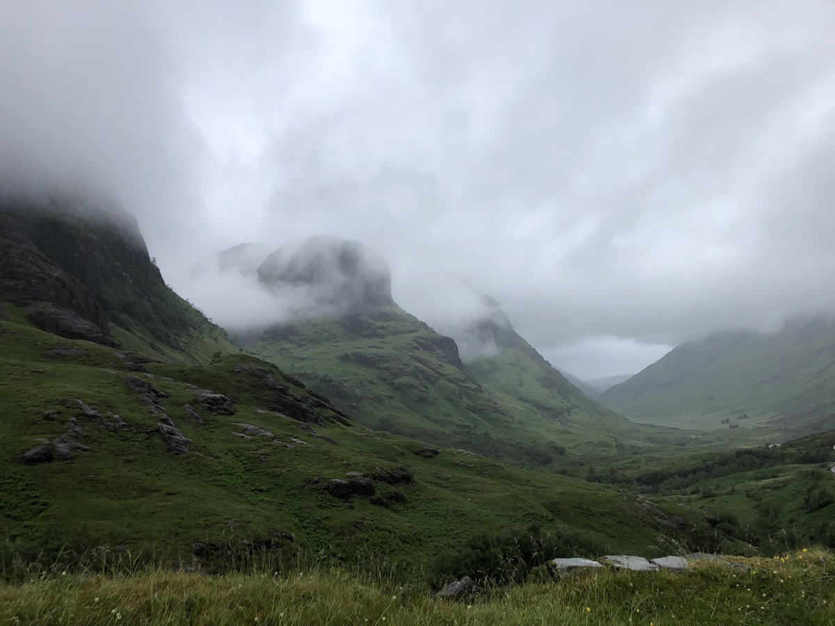 French Peakers tweet media