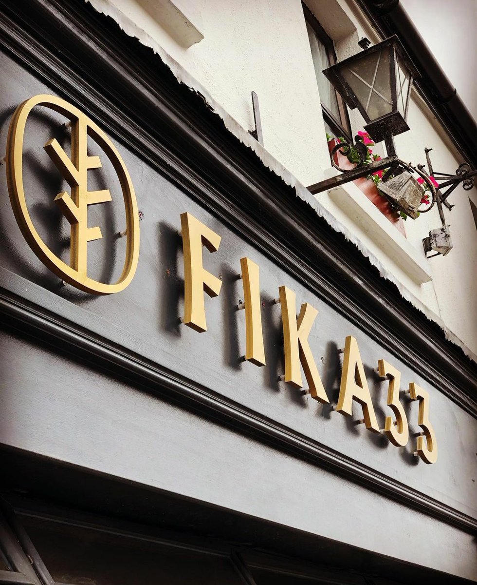 TriciaoreillyO's tweet image. A special day today seeing these childhood doors open again, I know one man above will be beaming from ear to ear. Killeshandra you are in for a treat with Fika 33 instagram.com/fika_33_?igshi… See ye from 10am @tagoreilly @FMNCA1