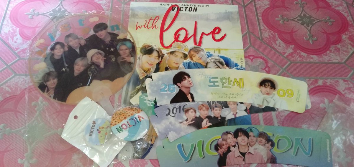 _tkxJS's tweet image. แจกยกเซท ออกค่าส่งเองเซทละ 60 บาท
บั้ม cdซึงซิก
#VICTON 
#Hanseungwoo #x1 
#SEJUN #CHAN #byungchan 
#hanse #SUBIN #seungsik  #NAMDOHYON #DOHYON #POCKETDOLZ #X1 #นัมโดฮยอน #โดฮยอน