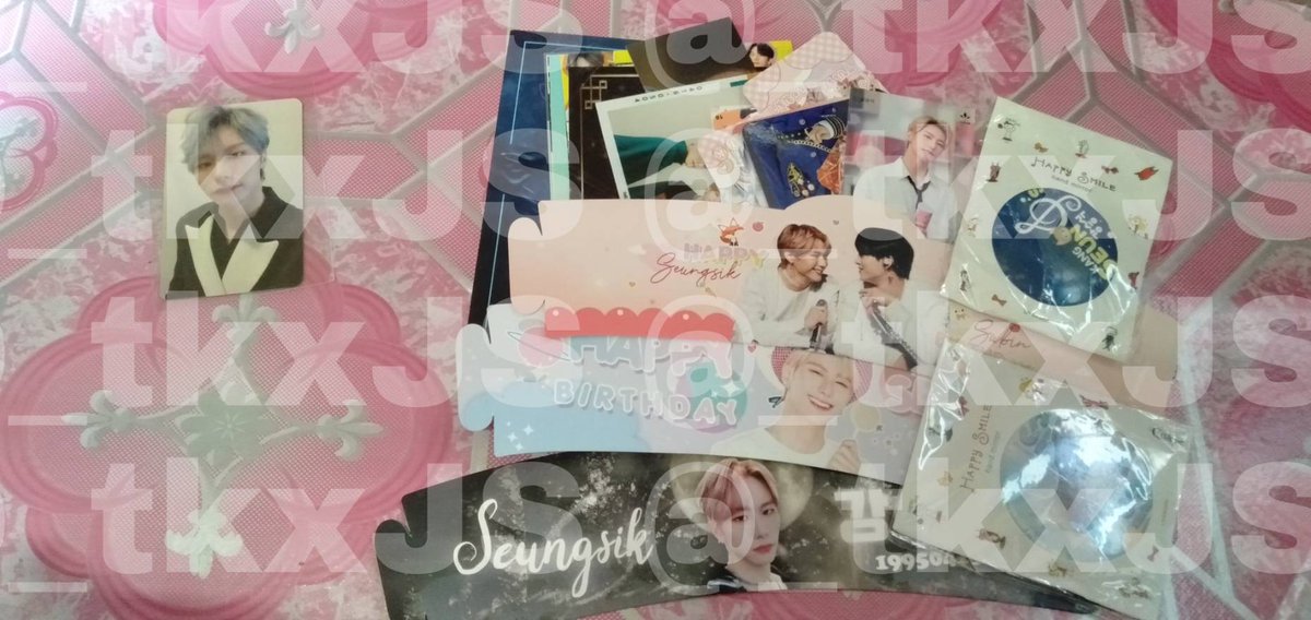 _tkxJS's tweet image. แจกยกเซท ออกค่าส่งเองเซทละ 60 บาท
#VICTON 
#Hanseungwoo #x1 
#SEJUN #CHAN #byungchan 
#hanse #SUBIN #seungsik