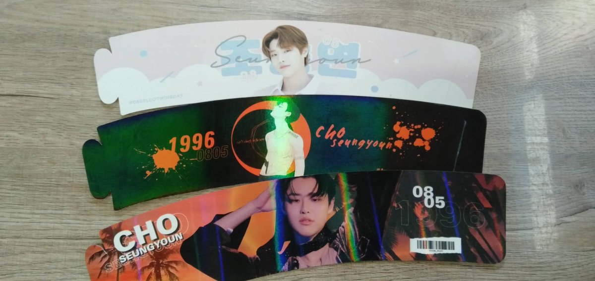 _tkxJS's tweet image. แจกครับ เลือกคัฟ 1 ใบ พัด 1 อัน
ออกค่าส่งเอง 60 บาท
ของแถมการ์ด โปสการ์ด ของที่ได้จากคาเฟ่ที่ไปจะคละๆไปให้นะครับ
 #WOODZ #CHOSEUNGYOUN