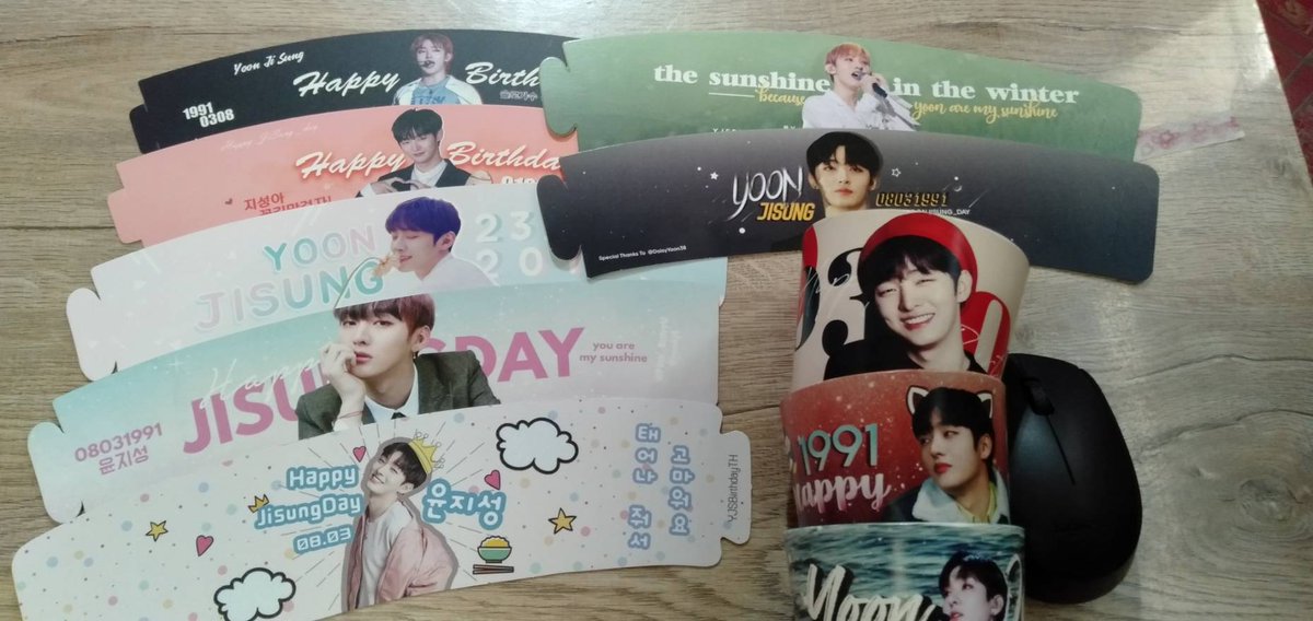 _tkxJS's tweet image. แจกครับ เลือกได้แค่คนละ 4 ใบ
ออกค่าส่งเอง 40 บาท รับเพิ่ม+5
DMมาได้เลย การ์ด โปสการ์ด ของที่ได้จากคาเฟ่ที่ไปจะคละๆไปให้นะครับ

 #JayPark #bts #suga #giwang #txt #jaepark #THEBOYZ #changmin #wonpil #SEUNGCHEOL #YoonJisung
#WANNAONE