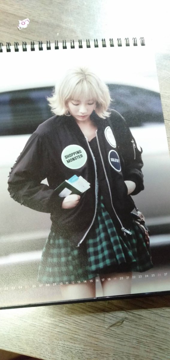 _tkxJS's tweet image. แจกปฏิทิน ค่าส่ง 80 
#ตลาดนัดTaeyeon #ตลาดนัดSNSD #ตลาดนัดโซชิ #ตลาดนัดGG #TAEYEON #태연