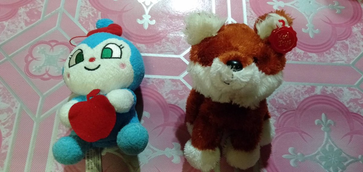 _tkxJS's tweet image. ออกค่าส่งเอง 50 บาท เลือกได้คนละตัว
#nuest  #aron #baekho #minhyun #JR #아론 #JONGHYEON
#wooseok