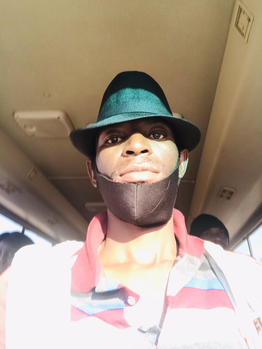 anthony_mwi's tweet photo. Hustle until you make it one man one commando i live my life https://t.co/RBKyh7LsV5